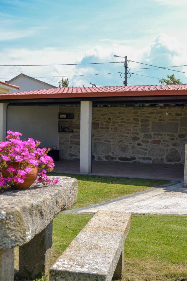 Casinha Do Eido Novo - Alojamento Local Valenca Esterno foto