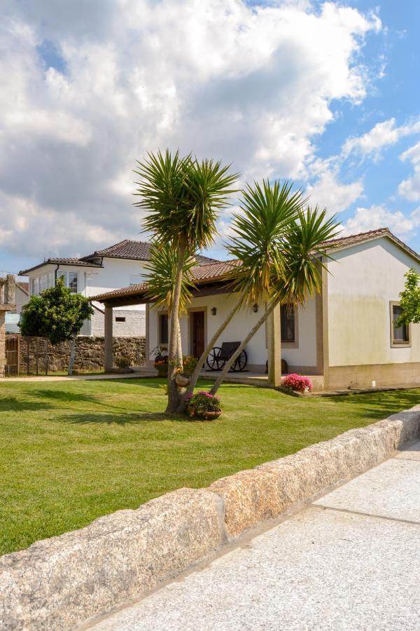 Casinha Do Eido Novo - Alojamento Local Valenca Esterno foto